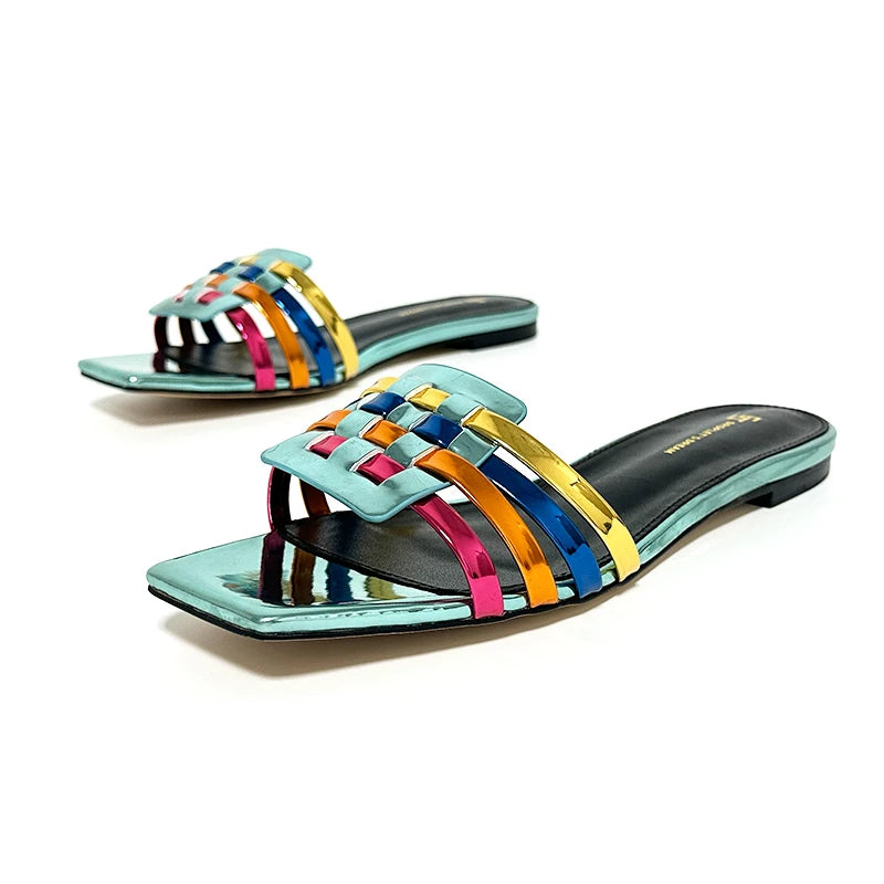 New Colorful Lacquer Leather Open Toe Fashionable Slippers Flat Bottom One word Slippers Woven Beach