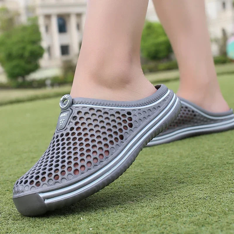Men Shoes 2024 Beach Slippers Unisex Hollow Out Casual Women Beach Sandal Flip Flops Shoes Non-slip Size 36-45 Mens Slippers